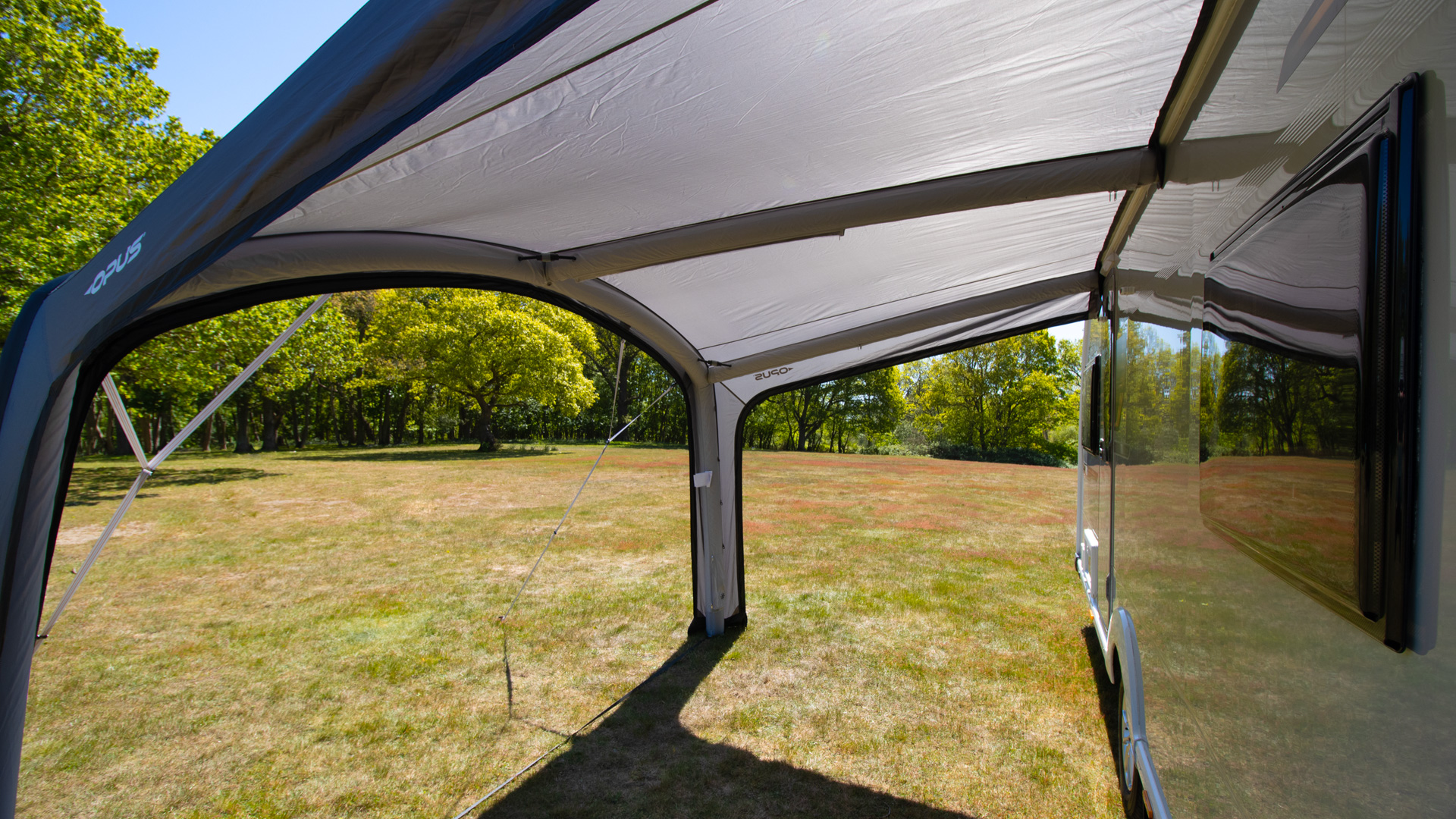View from the interior of the Solaria400 with the front and side panels removed.